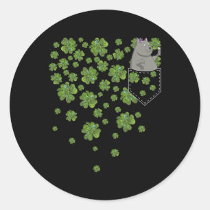 Kat Video Blogger In Pocket Green Clovers St Patri Ronde Sticker