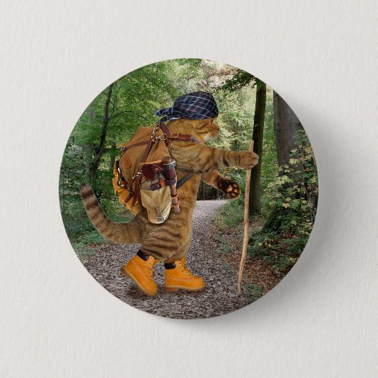 Kat-wandelaar met rugzak ronde button 5,7 cm (Voorkant)