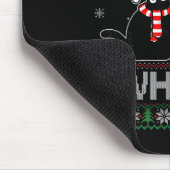 Kat wat grappig zwarte kat die met kerstbomen rond muismat (Hoek)