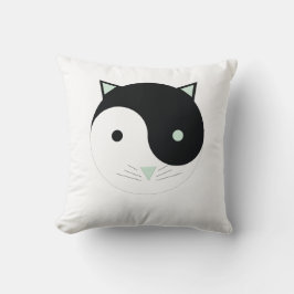 Kat Yin Yang met Mint Groen, Zwart en Wit Kussen