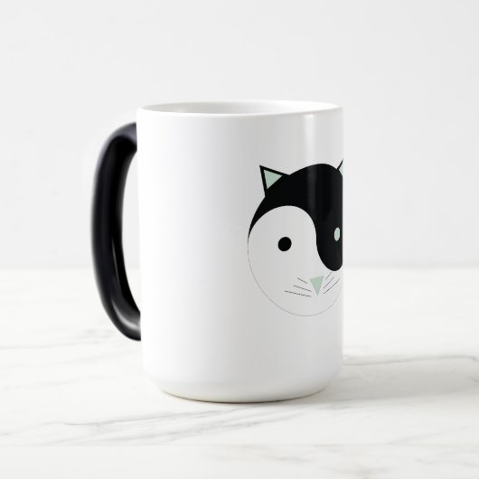 Kat Yin Yang met Mint Groen, Zwart en Wit Magische Mok (Voorkant links)