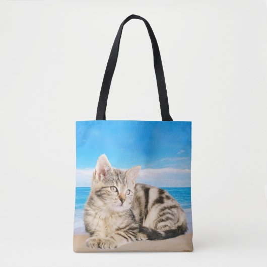 Kat Zittend op Tropical Island Beach Tote Bag (Voorkant)