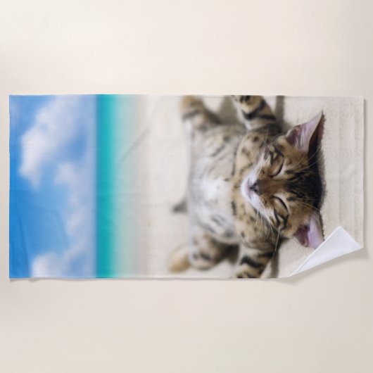 Kat Zonnebaden in het strand  Strandlaken (Voorkant)