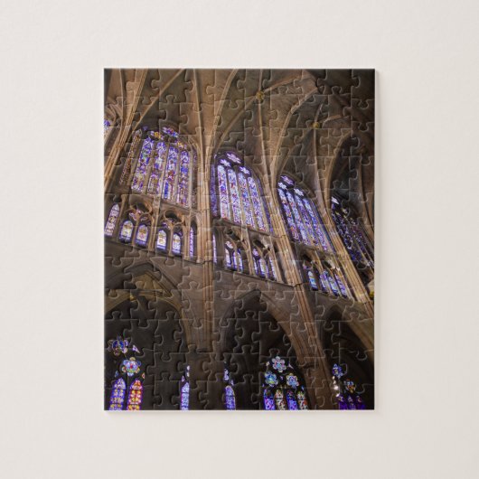 Kathedraal van Leon, interieur glas-in-loodramen Legpuzzel (Verticaal)