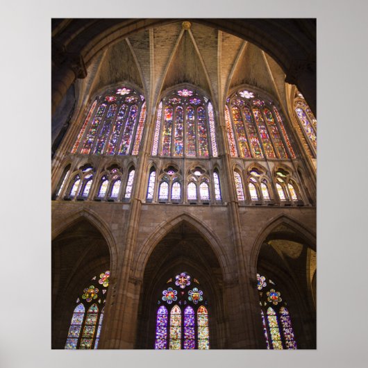 Kathedraal van Leon, interieur glas-in-loodramen Poster (Voorkant)