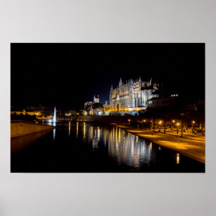 Kathedraal van Palma de Mallorca 's nachts - Spanj Poster