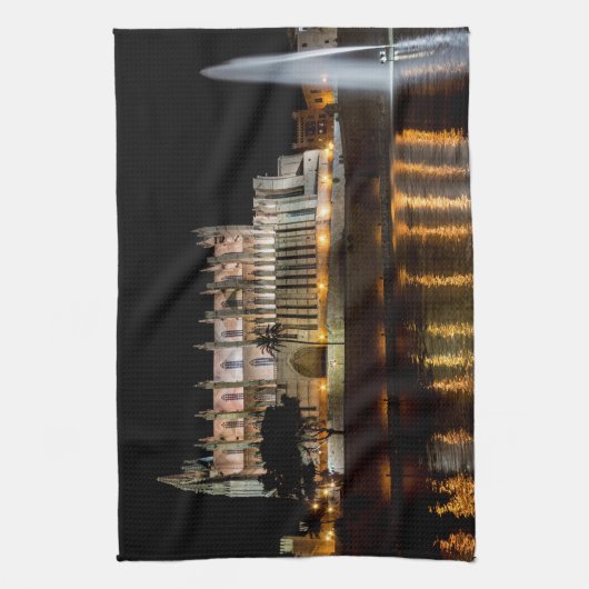 Kathedraal van Palma de Mallorca 's nachts - Spanj Theedoek (Verticaal)