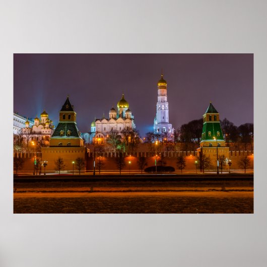Kathedralen van het Kremlin in Moskou 's nachts Poster (Voorkant)