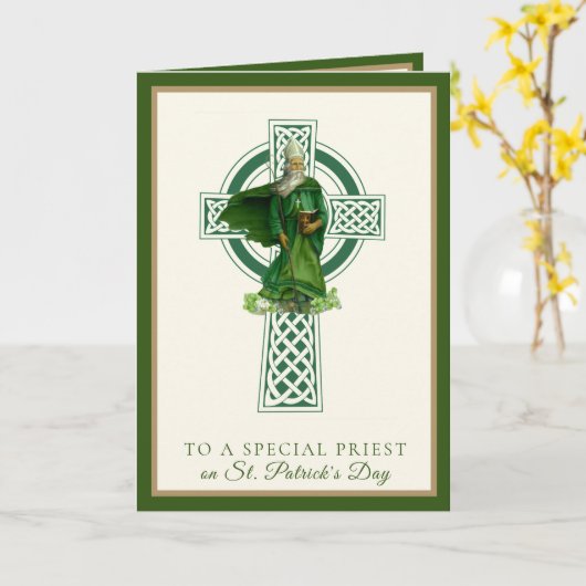 Katholieke priester St. Patrick's Day Shamrocks Ca Kaart (Gele Bloem)