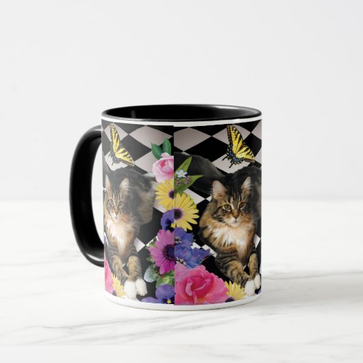  katje in de mok van fantasiegolden (Voorkant links)