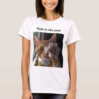 katje praat met het T-shirt