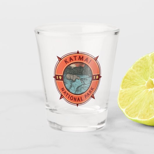 Katmai National Park Grizzly Beer Retro Compass Shot Glas (Voorkant)