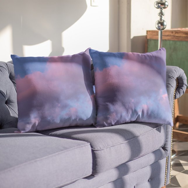 Katoen Snoep Wolken op zonsondergang Kussen (Cotton Candy Clouds at Sunset Throw Pillow)