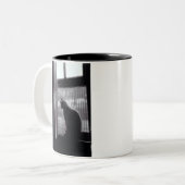 Katten bij de Mok van het Venster (Voorkant links)