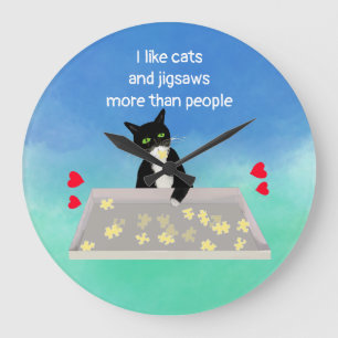 Katten en biggen zijn meer dan mensen die een lief grote klok