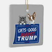 KATTEN EN HONDEN TEGEN TRUMP KERAMISCH ORNAMENT (Rechts)