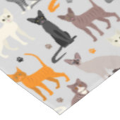 Katten en verfdrukken tafelkleed (Gekanteld)