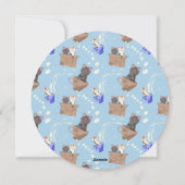 Katten in doos en melkdruppels op blauw feestdagenkaart (Achterkant)