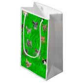 Katten in Grass Gift Bag Klein Cadeauzakje (Voorkant Gekanteld)