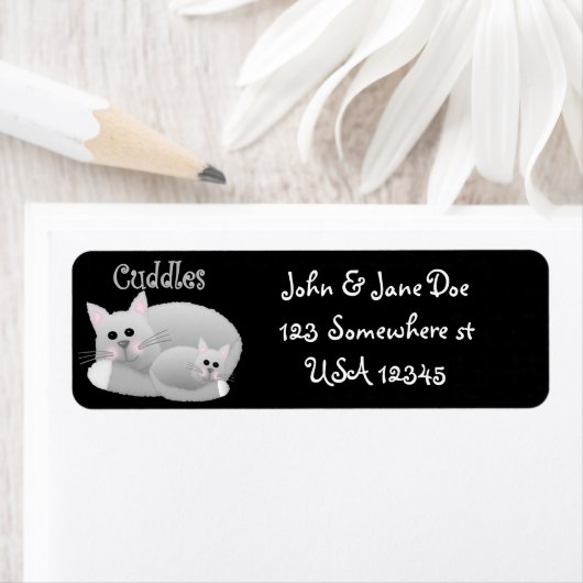 Katten knuffelen etiket (Insitu)