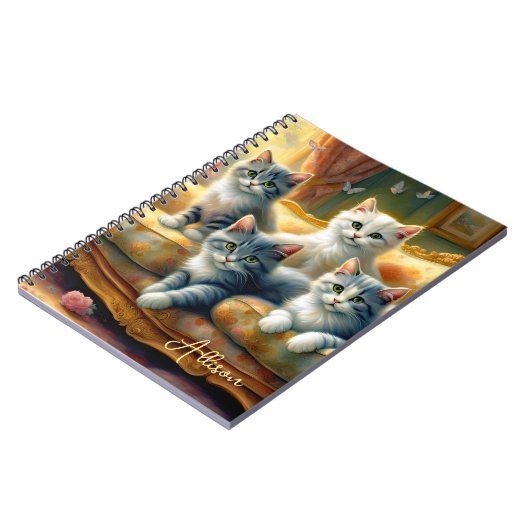 Katten op de bank - leuke scène in  look notitieboek (Linkerzijde)