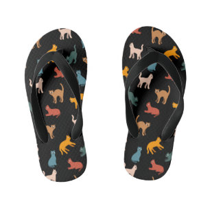 Katten op de zwarte kinder teenslippers