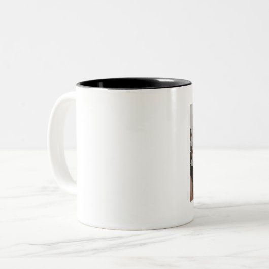 Katten op een stoel mok (Voorkant links)