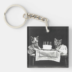 katten op een verjaardagsfeestje sleutelhanger