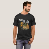 Katten protesteren tegen tarieven Grappige sarcast T-shirt (Voorkant volledig)