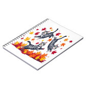 Katten spelen in herfstbladeren notitieboek (Linkerzijde)