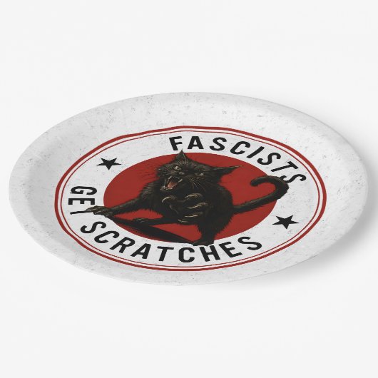 Katten tegen fascisten papieren bordje (Gekanteld)