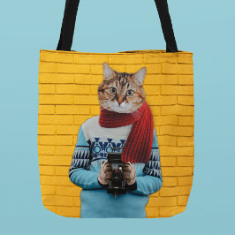 Kattenfotograaf in  trui Quirky Tote Bag