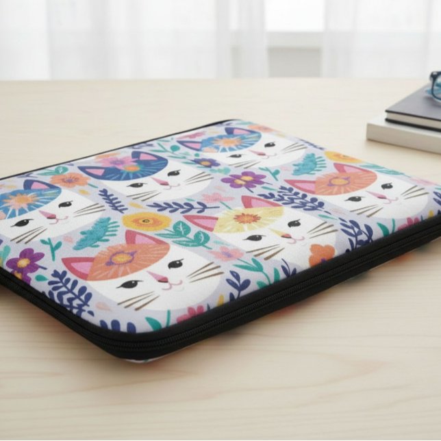 Kattengezichten en Bloemen  Laptop Sleeve (Creator heeft geüpload)