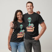 Kattenjong Buitenaards Wezen Kartonnen Ruimteschip T-shirt (Unisex)