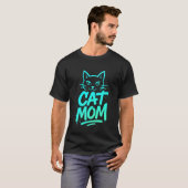 Kattenmoeder Graffiti Typografie Kunstwerk T-shirt (Voorkant volledig)