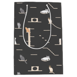Kattenverjaardagscadeautas met kattenwandmeubilair medium cadeauzakje