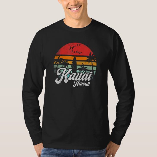 Kauai Hawaii Retro Funny Hawaiian Beach Surfing Su T-shirt (Voorkant)