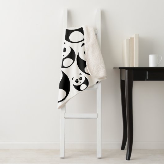 Kawaii Black en White Panda Pattern Sherpa Deken (In situ)