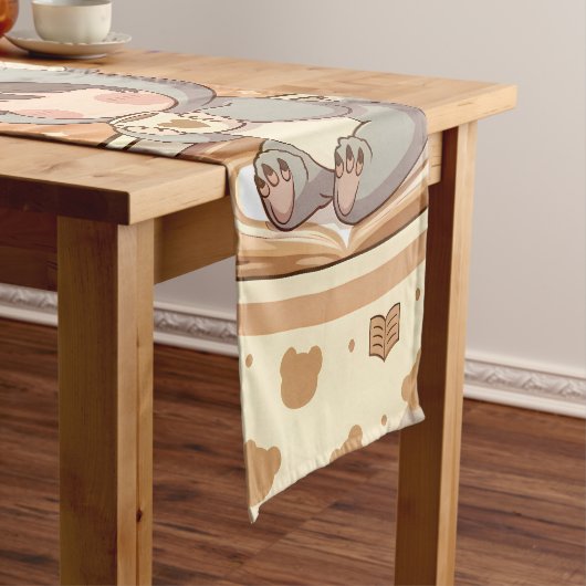 Kawaii Chibi Koala Adventure Table Runner Korte Tafelloper (Voorbeeld)