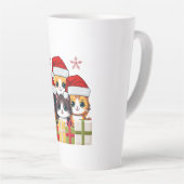 Kawaii Christmas kitten in Santa Hats T-Shirt Latte Mok (Rechterhoek)