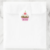 Kawaii Cupcake met Cherry bovenaan Ronde Sticker (Tas)