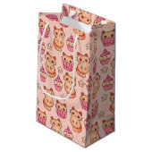 Kawaii Cute Cats and Cupcakes Pink Pattern Klein Cadeauzakje (Achterkant Gekanteld)