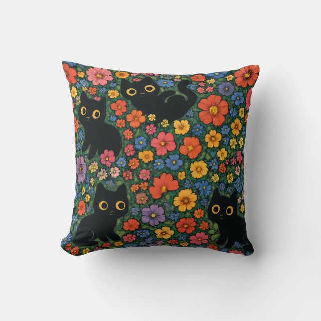 Kawaii Garden Art | Cute Black Cat Floral Pattern Kussen (Voorkant)