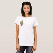 Kawaii Green Moss Creature Hugging Little Mushroom T-shirt (Voorkant volledig)