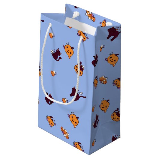 Kawaii Halloween Black Cats & Pumpkins Klein Cadeauzakje (Achterkant Gekanteld)