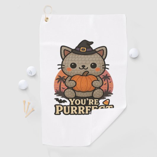 Kawaii Halloween kat met pompoen, Schattigee heks Golfhanddoek (Insitu)