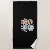 Kawaii Halloween Pals Mummy & Nurse kat Oversized Strandlaken (Voorkant)