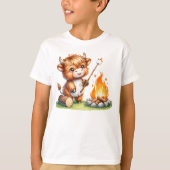 Kawaii Highland Koe Roasting Marshmallows Camping T-shirt (Voorkant)
