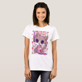 Kawaii kat drinkt aardbeimelk t-shirt (Voorkant volledig)