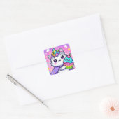 Kawaii Kat met cupcake Verjaardag Vierkante Sticker (Envelop)